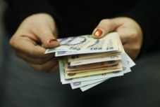 Jó hírt kaptak a nyugdíjasok a munkaügyi minisztertől