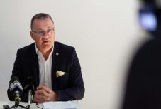 Mezőgazdasági miniszter: területeket utalunk ki a fiatal gazdáknak