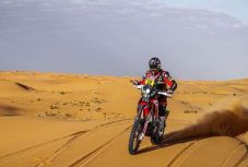 Dakar-rali: a spanyol Barreda nyerte a hetedik szakaszt