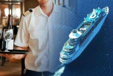 Kívülről csillogás, belülről katonaság – luxushajó egykori recepciósa mesélt tapasztalatairól