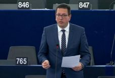 Vincze Loránt: Dorin Florea rasszista, cigány- és szegénygyűlölő