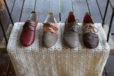 Soha nem hagyná el Székelyföldet a kézműves bőrcipőket készítő csíkszeredai vállalkozó