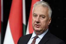 Semjén Zsoltot újraválasztották a KDNP elnökének