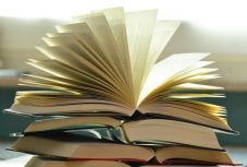 Több erdélyi szerző esélyes az Aegon Irodalmi Díjra