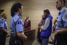 Nyolc embert ítéltek el Koszovóban terrorizmus vádjával