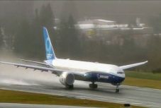 Megtartotta próbaútját a Boeing 777X