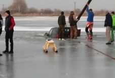 Vékony jégre tévedt: a rétyi tóba süllyedt egy terepjáró 