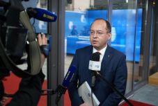 Brexit: a külügyminiszter szerint a román állampolgároknak nincs okuk aggódni