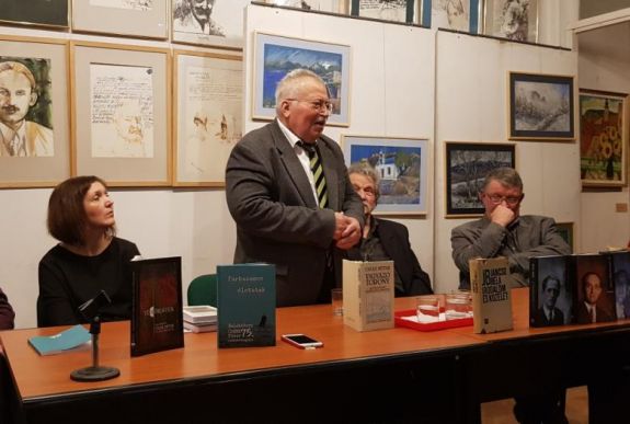 Nagy találkozások, „párhuzamos életutak” – A 75 éves Cseke Pétert ünnepelték Kolozsváron