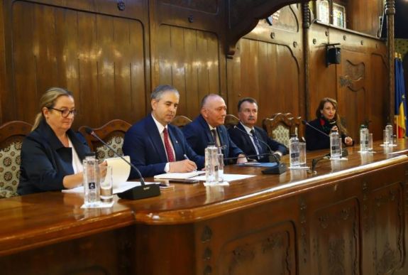 Közel 43 millió lejt osztott le a polgármesteri hivataloknak a Maros Megyei Tanács