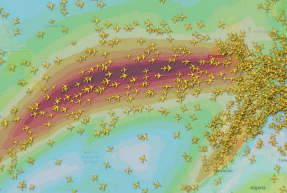 A téli vihar miatt rekordidő alatt tette meg a New York-London utat egy Boeing