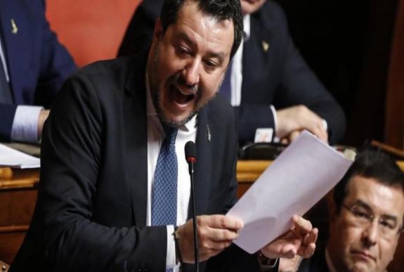 Megvonta Matteo Salvini mentelmi jogát az olasz szenátus