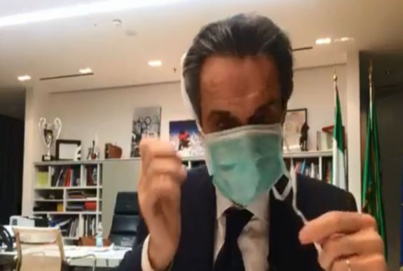 Önkéntes karanténba vonult Lombardia tartomány elnöke