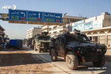 Több török katona meghalt Idlíbben szíriai tüzérségi tűzben 