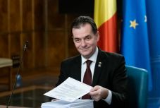 A miniszterelnök „el van ájulva” kormánya hatékonyságától 