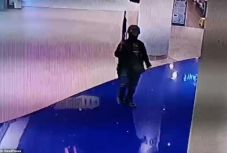 FRISSÍTVE – Húszra emelkedett az ámokfutó thaiföldi katona áldozatainak száma