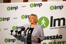 Nevet változtatott az LMP: kihangsúlyozzák a zöldpártjelleget