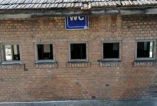 Felébredt a fogyasztóvédelem: siralmas állapotok uralkodnak a romániai vasútállomásokon