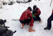 Cserbenhagyásos balesetek is előfordulnak a sípályákon – Hargita megyei hegyimentőket kérdeztünk