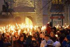 Kolozsvár ismét zenés-fáklyás felvonulással ünnepli Mátyás király születésnapját