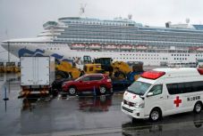 Pénteken térnek haza a Diamond Princess üdülőhajó első román utasai