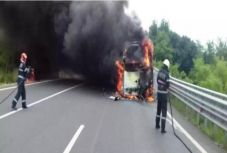 Kigyúlt egy autóbusz két Hargita megyei falu között