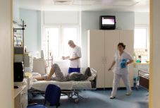 Vass Levente: „A korlát nélküli liberalizáció kiszárítja a közkórházi rendszert”