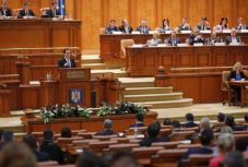 Alkotmányellenesen kérte fel az államfő Ludovic Orbant kormányalakításra