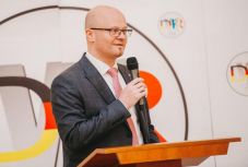 Kereskényi: kétfordulós rendszerben is jó esély van „újranyerni a várost”