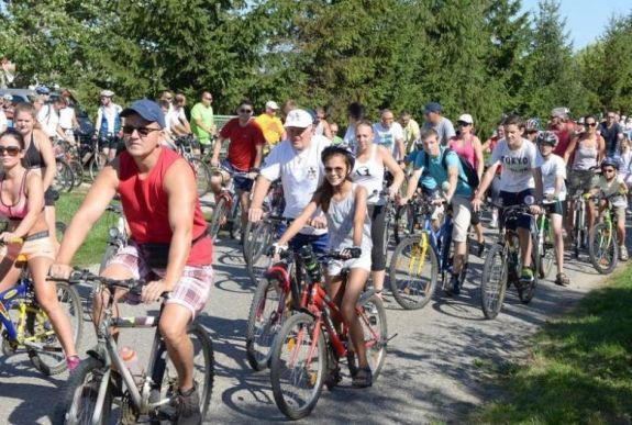 Határon túli bringatúrákra ad pénzt a magyar kormány