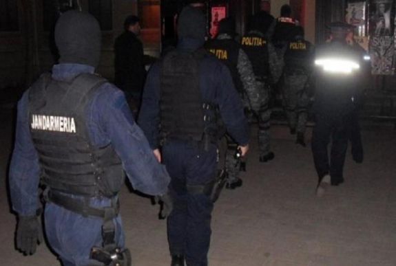 Megtagadták a nadabi karanténba vonulást az Aradra hazatért vendégmunkások