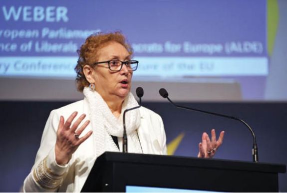 A Nép Ügyvédje a szükségállapot kihirdetését szorgalmazza