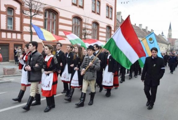 Elmarad Kolozsváron a március 15-i koszorúzás