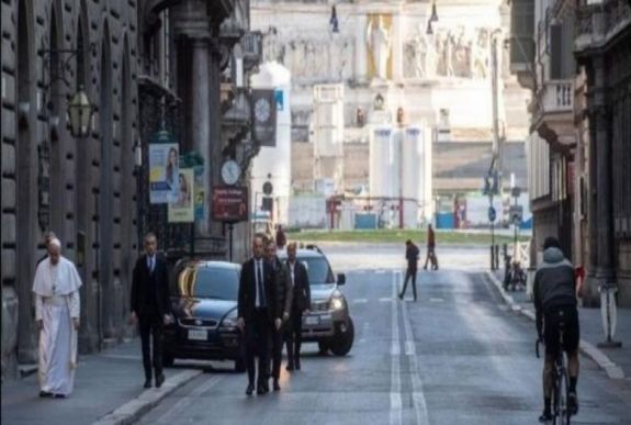 Ferenc pápa azt kérte Istentől, állítsa meg járványt