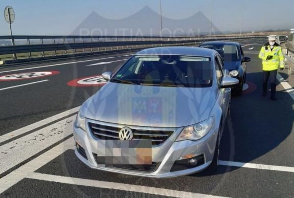 Nem engedik be Aradra a külföldről hazatérőket a helyi rendőrök