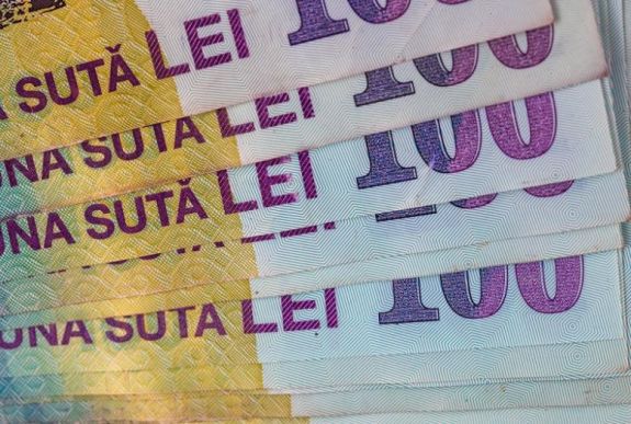 Híváskezelő központot hoztak létre a kényszerszabadság alatti juttatásokról