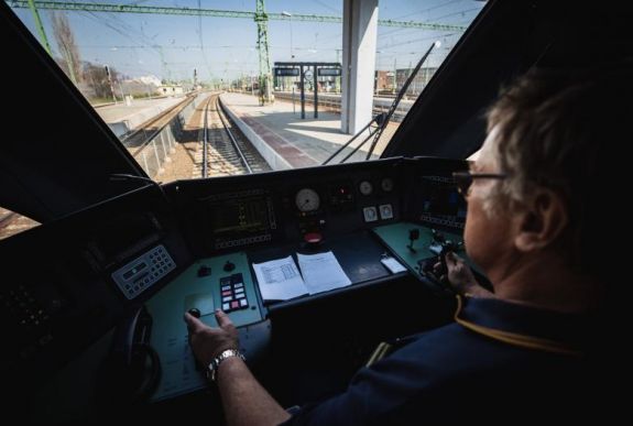 A MÁV meghosszabbította a nemzetközi jegyek díjmentes visszatérítését