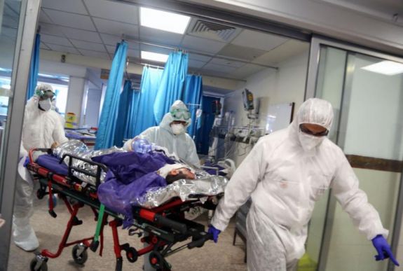 Spanyolországban már negyedik napja 800 felett van a halálos áldozatok napi száma