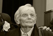 Elhunyt Székely Éva, a „Pillangókisasszony”