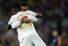 A Real megnyerte az El Clásicót, és a tabella élére ugrott