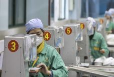 Egyre nagyobb bajban a cégek: csappan a Kínából érkező alapanyag, alkatrész