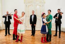 Csíkszereda „muzsikus lelkeit” várja pénteken az Operettissimo Együttes (X)