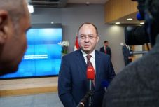 Kormányalakítás: csütörtökön fejezik be a miniszterjelöltek meghallgatását