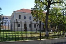 Kukac kerülhetett az ételbe a szatmári kórházban: szabotázs körvonalazódik