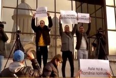 A korrupcióval gyanúsított Sorina Pintea mellett tüntettek Nagybányán