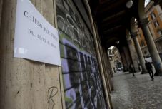 Brutálisan nőtt Olaszországban a koronavírus halálos áldozatainak száma 