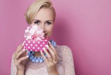 Virág helyett: filléres apróságok nők napjára