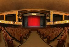 Sorra mondják le az erdélyi kulturális rendezvényeket a koronavírus miatt