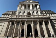 Soron kívüli kamatcsökkentést jelentett be a Bank of England