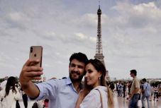 Hazahívja Spanyolországban, Franciaországban, Németországban kiránduló állampolgárait Románia